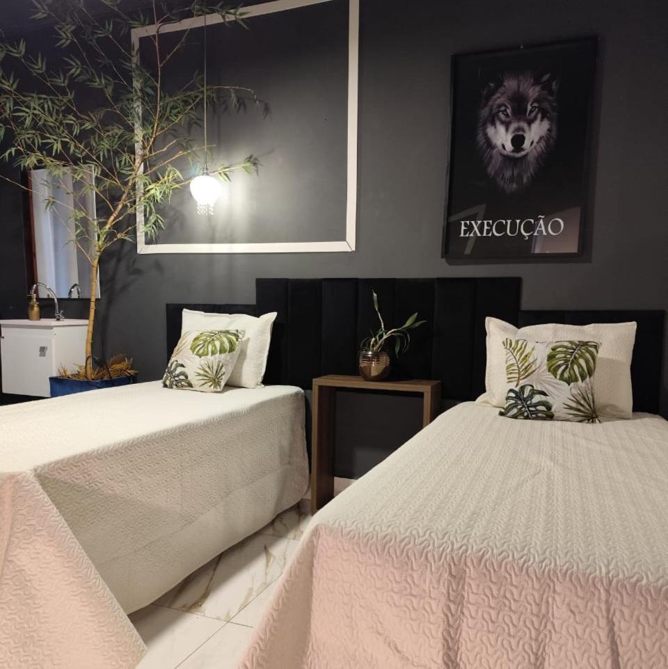 Casa Colonial Com E Quartos Privativos - Residencial