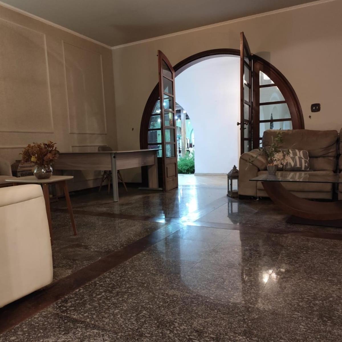 Casa Colonial Com E Quartos Privativos - Residencial * Rio Claro (Sao Paulo)