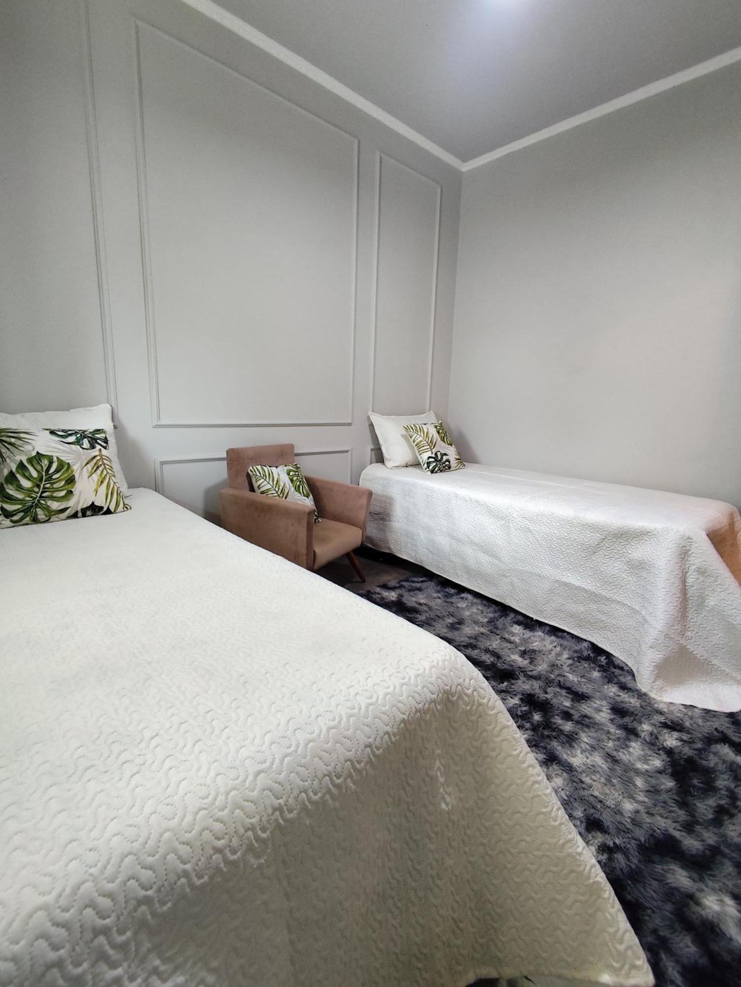 Homestay Casa Colonial Com E Quartos Privativos - Residencial Rio Claro (Sao Paulo)